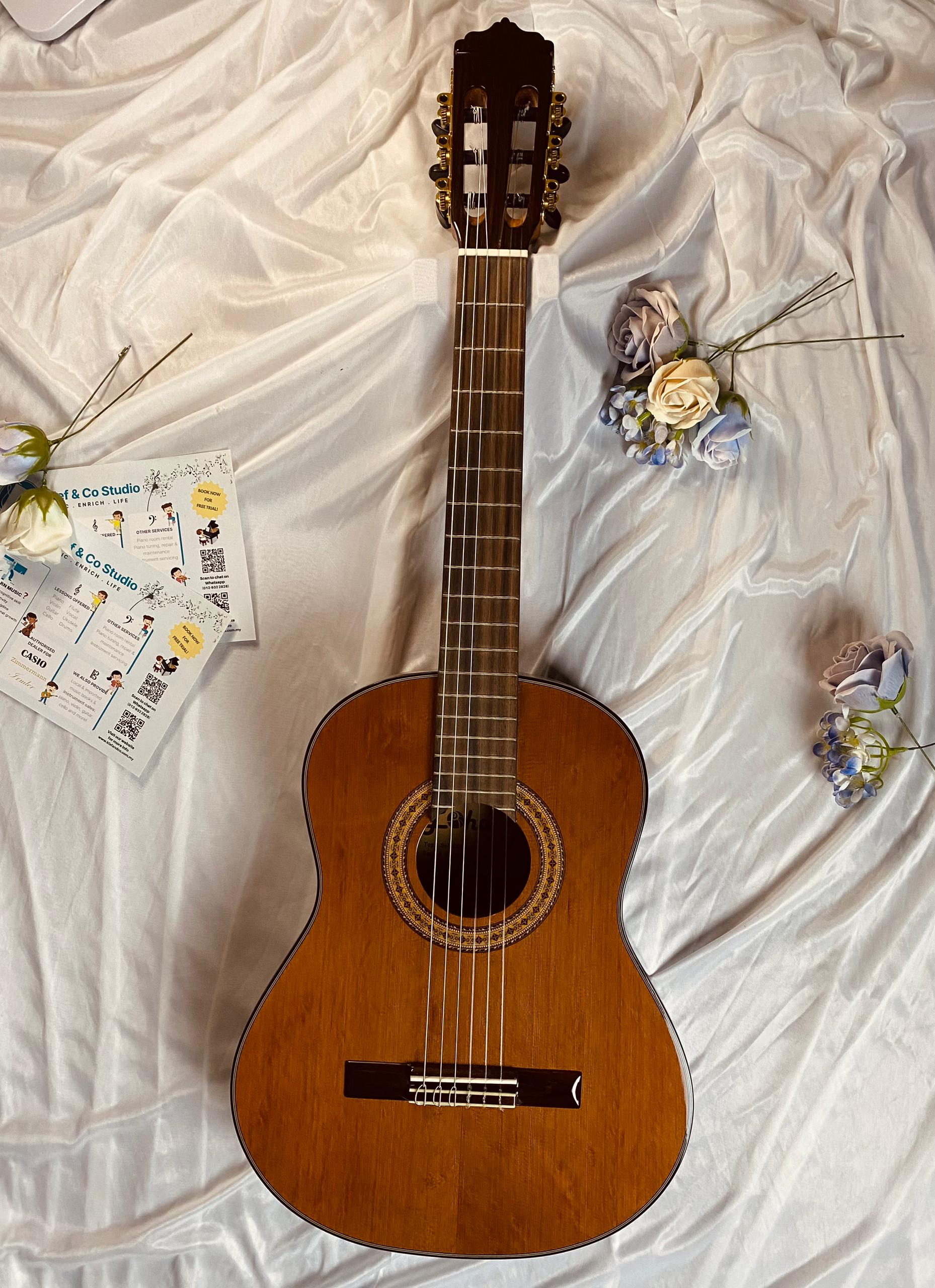 LOHA GC436 3/4 Classical Guitar