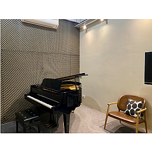 Grand Piano (60 Mins)